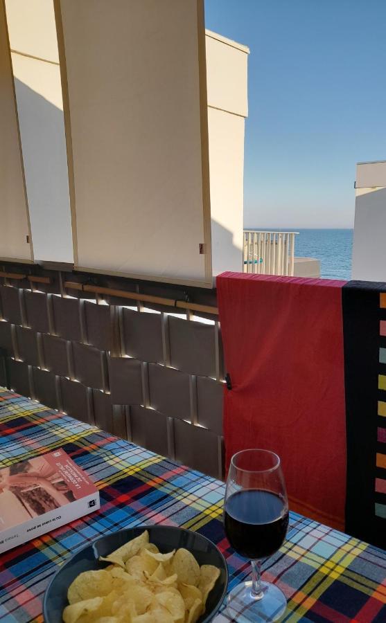 Chez Isabelle Et Virgile Bel Appartement, Avec Vues, A 50M De La Plage Palavas-les-Flots Bagian luar foto